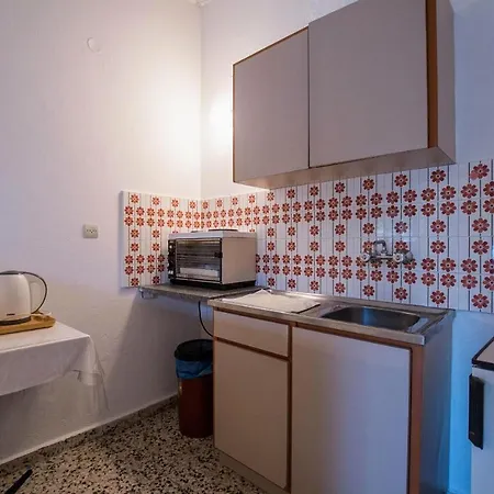 Zygos Hotel 2*