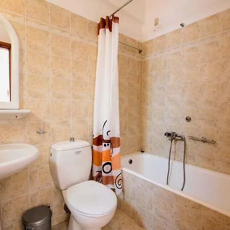 Zygos Hotel 2*